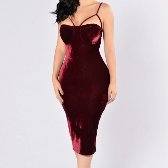 Fashion Nova Dresses & Skirts - 🎁NEW Fashion Nova Rich Like Velvet Wine Dress XL